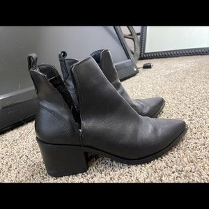 Black Steve Madden booties